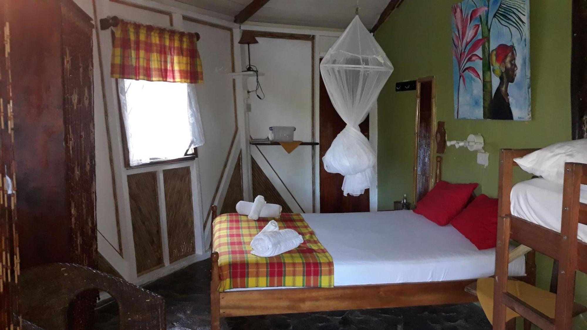 Hibiscus Valley Inn Мариго Экстерьер фото